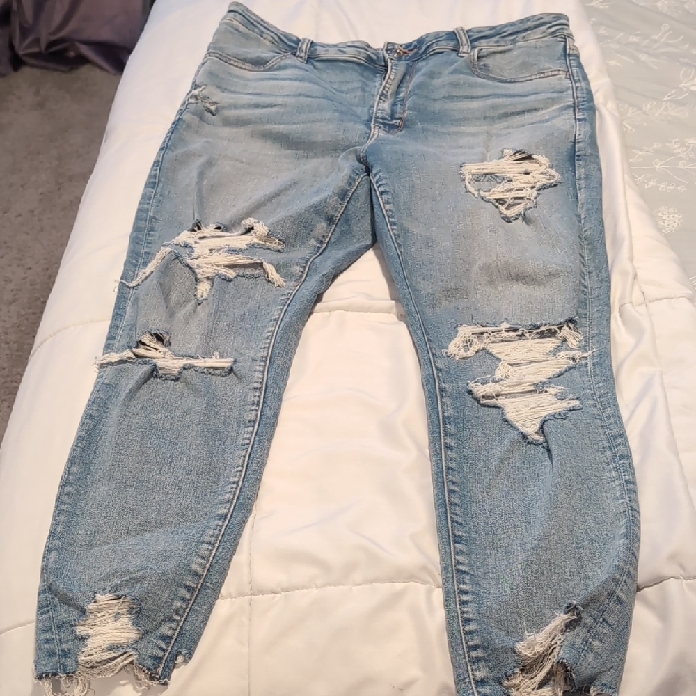 American Eagle Outfitters Ripped Light Blue Jeans